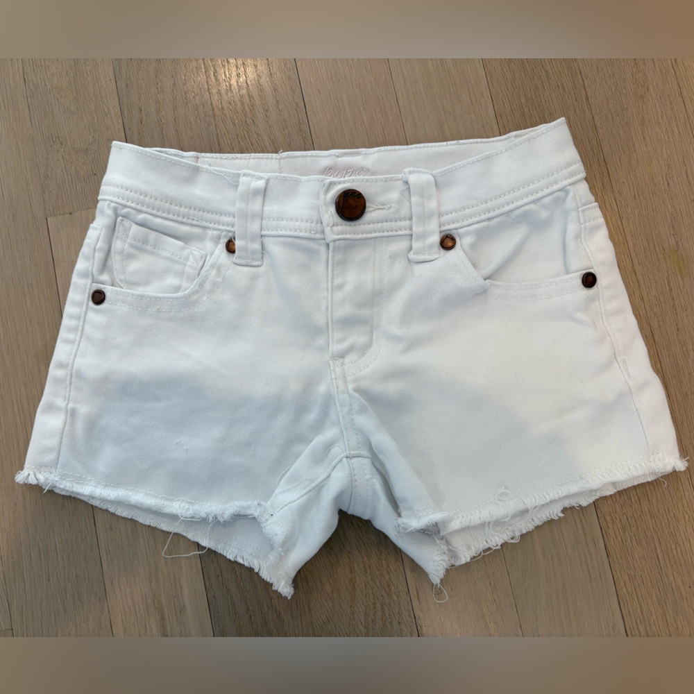 Girls white denim shorts. “Pinc” brand. Size 7. Barely worn!